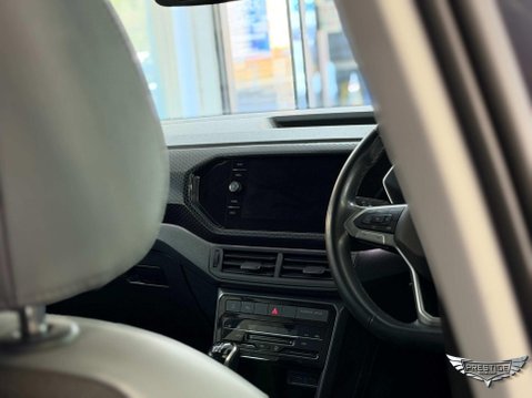 Volkswagen T-Cross 1.0 TSI SEL Euro 6 (s/s) 5dr 58