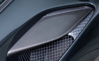 Ferrari F8 Tributo 33