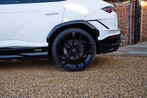 Lamborghini Urus 4.0 V8 BiTurbo S Auto 4WD Euro 6 5dr 17
