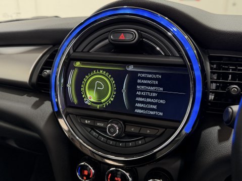 Mini Hatch COOPER S 57