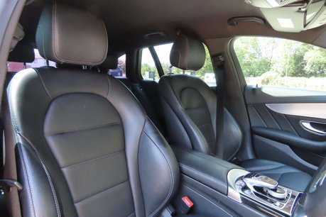 Mercedes-Benz C Class 2.1 C220 BlueTEC AMG Line Estate 5dr Diesel G-Tronic+ Euro 6 (s/s) (170 ps) 9