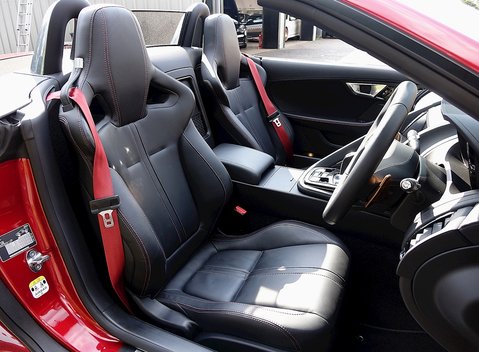Jaguar F-Type V6 S Convertible 29