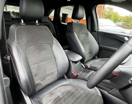 Ford Kuga 2.5 Kuga ST-Line X Phev CVT 5dr 73