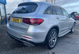 Mercedes-Benz GLC GLC 300 D 4MATIC AMG LINE PREMIUM PLUS 12