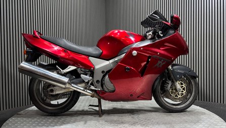 Honda CBR 2001 37K PROJECT BIKE SPARES OR REPAIR SPORTS TOURER