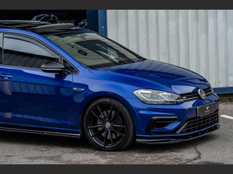 Volkswagen Golf 2.0 Golf R TSi 4Motion Semi-Auto 4WD 5dr 24