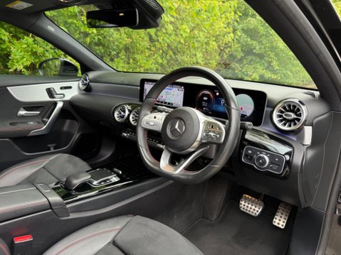 Mercedes-Benz A Class 1.5 A180d AMG Line (Premium Plus 2) 7G-DCT Euro 6 (s/s) 5dr 15
