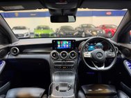 Mercedes-Benz GLC 2.0 GLC220d AMG Line (Premium) Coupe 5dr Diesel G-Tronic+ 4MATIC Euro 6 (s/ 2
