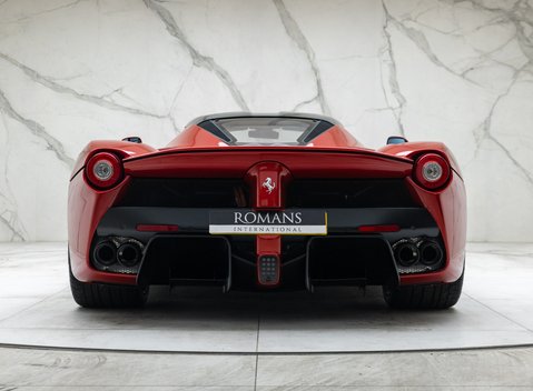 Ferrari LaFerrari 9