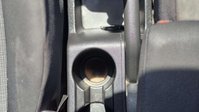 Kia Venga 1.4 1 MPV 5dr Petrol Manual Euro 5 (89 bhp) 26