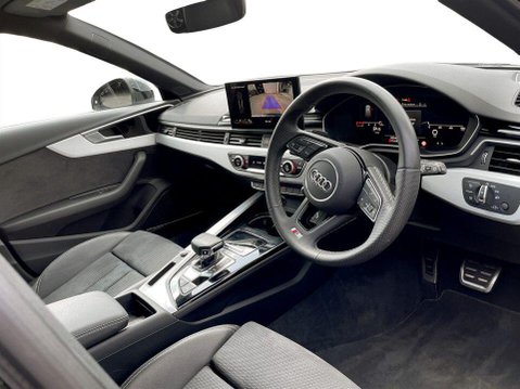 Audi A4 2.0 TFSI 40 S line Estate 5dr Petrol S Tronic Euro 6 (s/s) (204 ps) Cruise 12