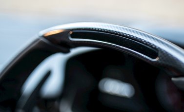 Ferrari F12 Berlinetta 18