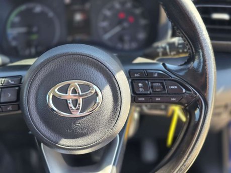 Toyota Yaris 1.5 VVT-h Icon Hatchback 5dr Petrol Hybrid E-CVT Euro 6 (s/s) (116 ps) 32