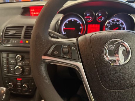 Vauxhall Meriva 1.7 CDTi Exclusiv Auto Euro 5 5dr 15