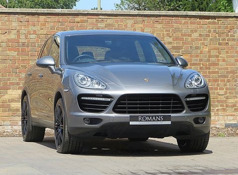 Porsche Cayenne Turbo 1