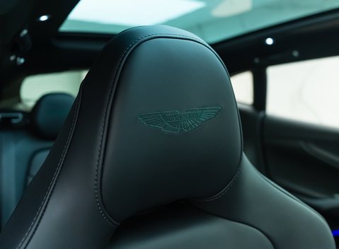 Aston Martin DBX 707 13