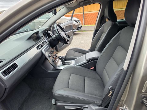 Volvo V70 1.6 V70 Business Edition D2 Auto 5dr 52