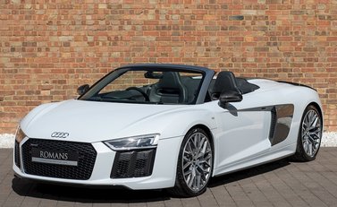 Audi R8 V10 Plus Spyder 6