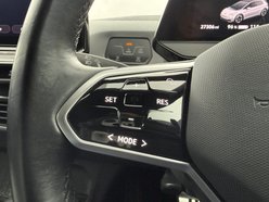 Volkswagen ID.3 Pro Performance 58kWh Life Hatchback 5dr Electric Auto (204 ps) 33