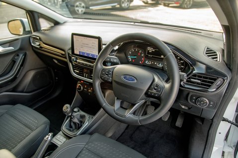 Ford Fiesta TITANIUM MHEV 4