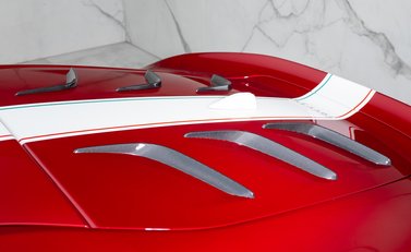 Ferrari 812 Competizione 43