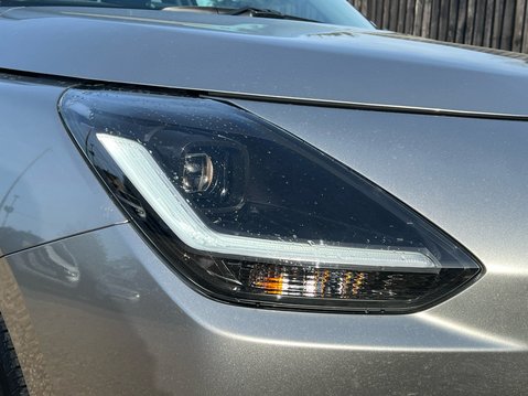 Suzuki Swift ULTRA 17