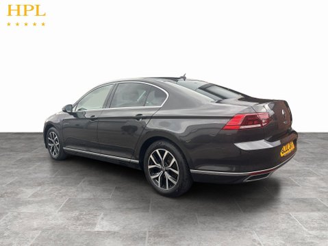 Volkswagen Passat 1.4 TSI 13kWh GTE Saloon 4dr Petrol Plug-in Hybrid DSG Euro 6 (s/s) (218 ps 5