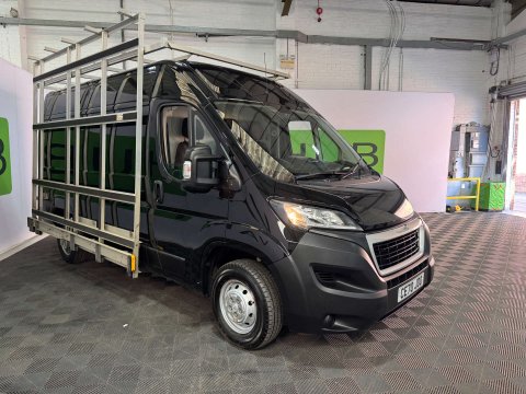 Peugeot Boxer 2.2 Boxer 335 Professional L2H2 Blue HDi 1