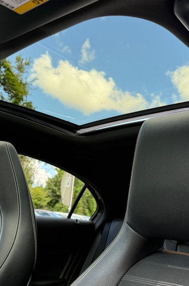 Mercedes-Benz A Class A 200 D SPORT EDITION PLUS - PANORAMIC SUNROOF - DAB DIGITAL RADIO 