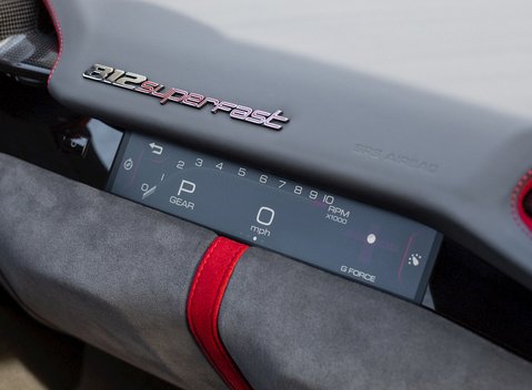 Ferrari 812 Superfast 18