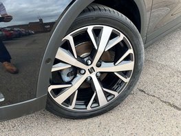 SEAT Arona 1.0 Arona Xperience Luxury EcoTSI Semi-Auto 5dr 3