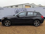 BMW 1 Series 118I SPORT 4