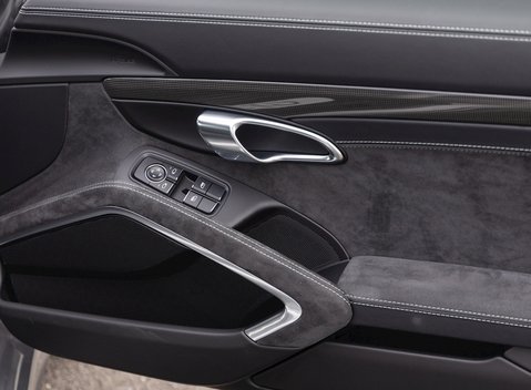 Porsche 911 GT3 (991.2) 21