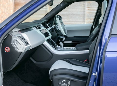 Land Rover Range Rover Sport 5.0 SVR 16