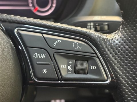 Audi A3 1.5 TFSI CoD 35 Black Edition Euro 6 (s/s) 4dr 17