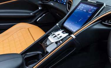 Ferrari Roma SPIDER 24