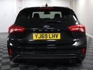 Ford Focus ST-LINE X 7