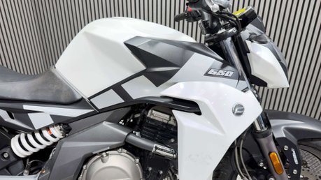 cf moto NK 2017 ONLY 5K RUNNING NAKED PROJECT BIKE 650CC TWIN NK 22