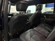 Land Rover Defender 3.0 D300 MHEV X-Dynamic HSE SUV 5dr Diesel Auto 4WD Euro 6 (s/s) (300 ps) 35