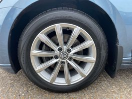 Volkswagen Passat 2.0 Passat SE Business TDI BlueMotion Technology 4dr 15