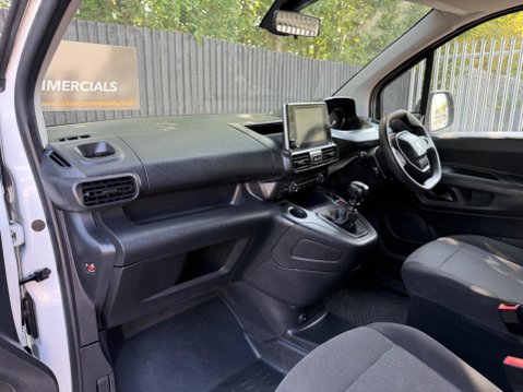 Peugeot Partner BLUEHDI PROFESSIONAL PREMIUM L1 16