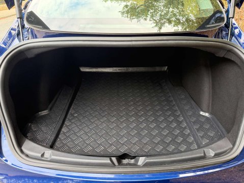 Tesla Model 3 Model 3 Performance AWD 4WD 4dr 35