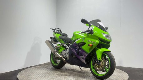 Kawasaki ZX ZX9R 1999 44K SPARES OR REPAIR PROJECT BIKE 900CC SUPER SPORT 2