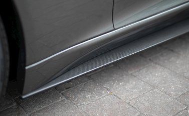 Aston Martin Vanquish S Volante 29