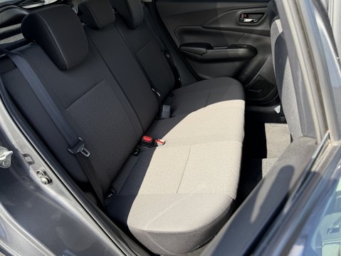 Suzuki Swift 1.2 Mild Hybrid Motion 5dr 38