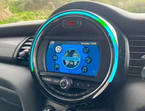 Mini Hatch 1.5 Cooper Sport 3dr 20