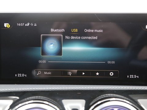 Mercedes-Benz A Class 2.0 A220 AMG Line (Premium) 7G-DCT Euro 6 (s/s) 5dr 16