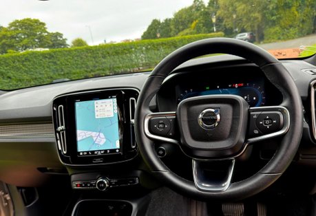 Volvo XC40 B4 PLUS 3