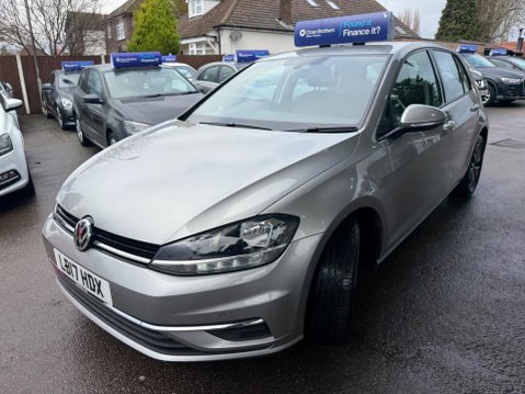 Volkswagen Golf 1.0 TSI BlueMotion Tech SE Nav Euro 6 (s/s) 5dr 4