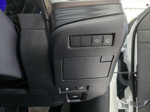 Lexus Es 2.5 300h Takumi E-CVT Euro 6 (s/s) 4dr 88